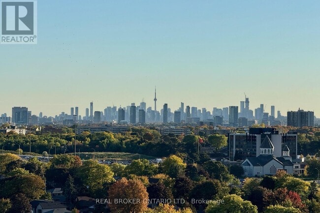 Building Photo - 3121 Sheppard Ave E