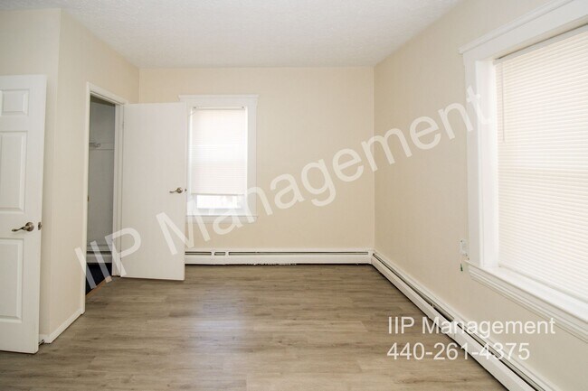 Foto del edificio - 1609 Lakewood Ave