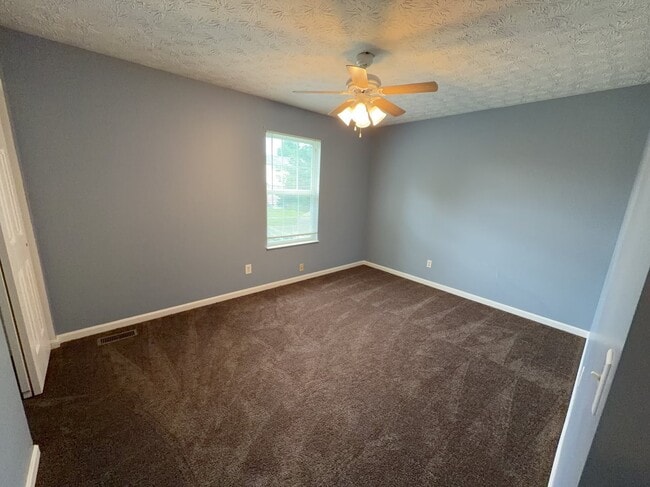 Building Photo - 6498 Midnight Sun Dr