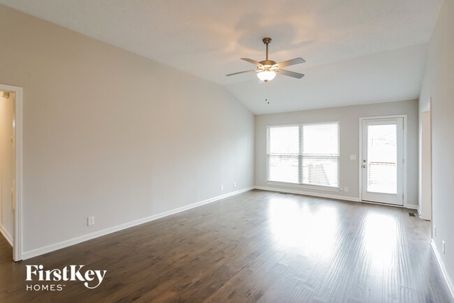 Building Photo - 1301 Ravenna Ct S