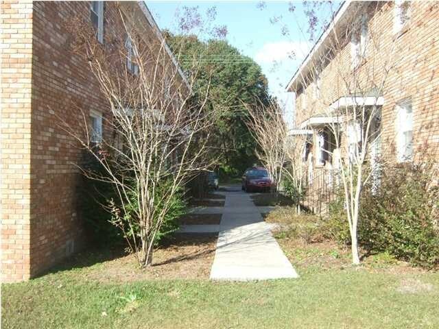Foto del edificio - 1059-1061 Bexley St