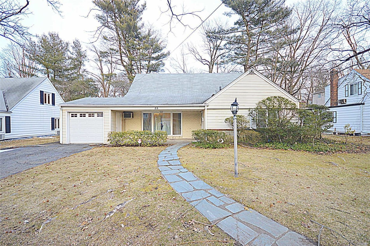 Primary Photo - 25 Bentley Rd