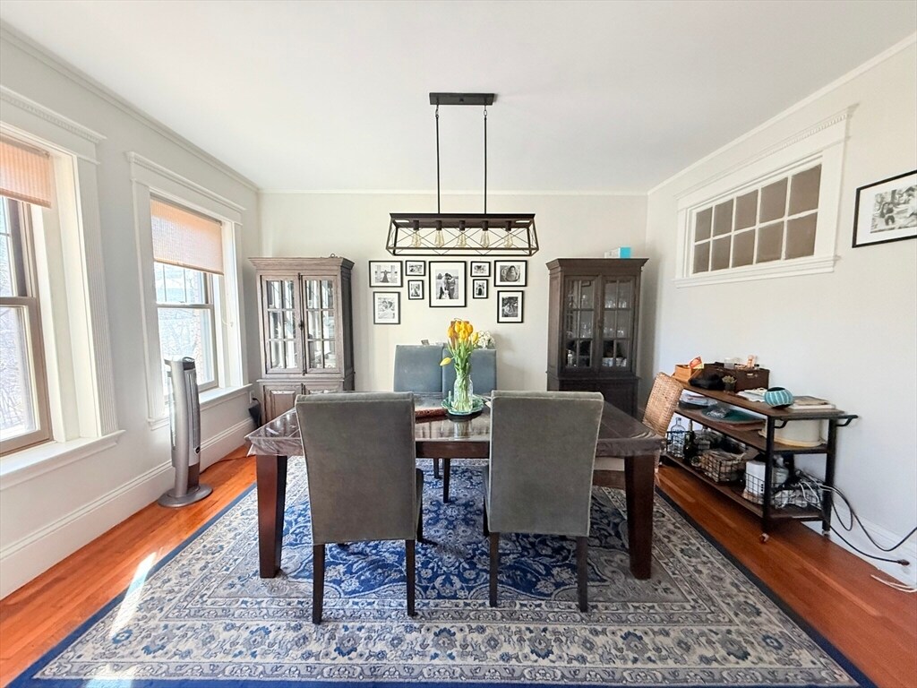 Foto principal - 1584 Beacon St