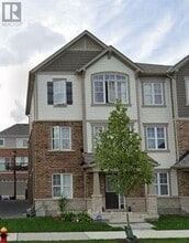 Building Photo - 1574 Farmstead Dr