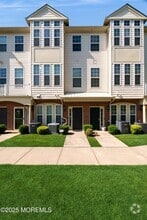 Building Photo - 43 Kyle Dr