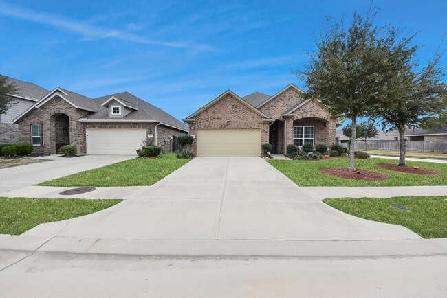Building Photo - 8806 Chapada Highlands Dr