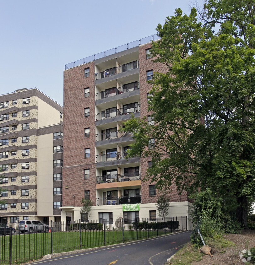 Foto principal - 56 S Munn Ave