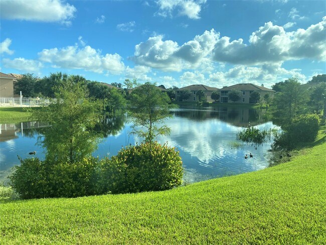 Building Photo - 27430 Palmesta Circle