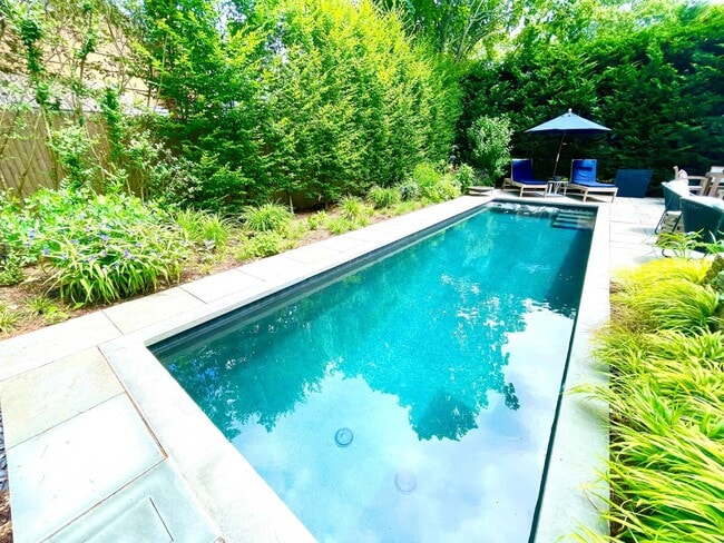 Foto del edificio - 11 Montauk Ave