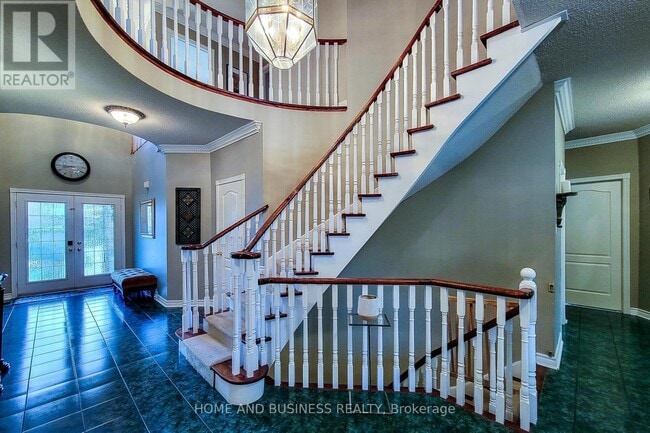 Building Photo - 2427 Erin Centre Blvd