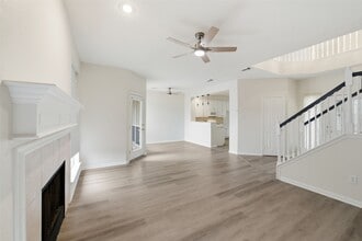 Building Photo - 2110 Ridge Wood Ln