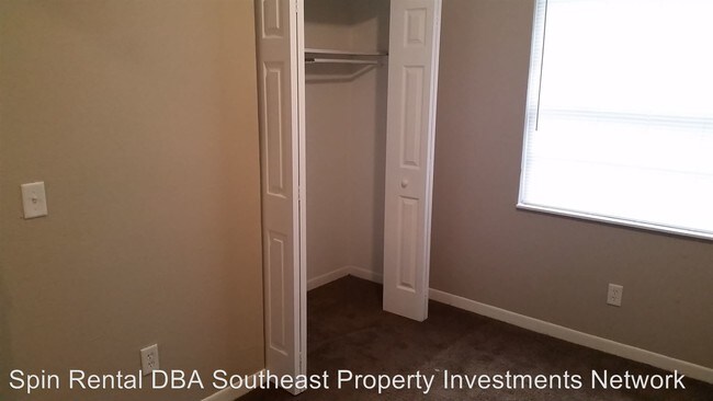 Foto del edificio - 1310 W Alsobrook St