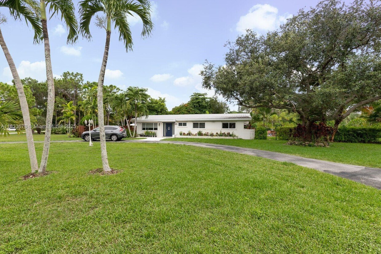 Foto principal - 9351 SW 109th Terrace