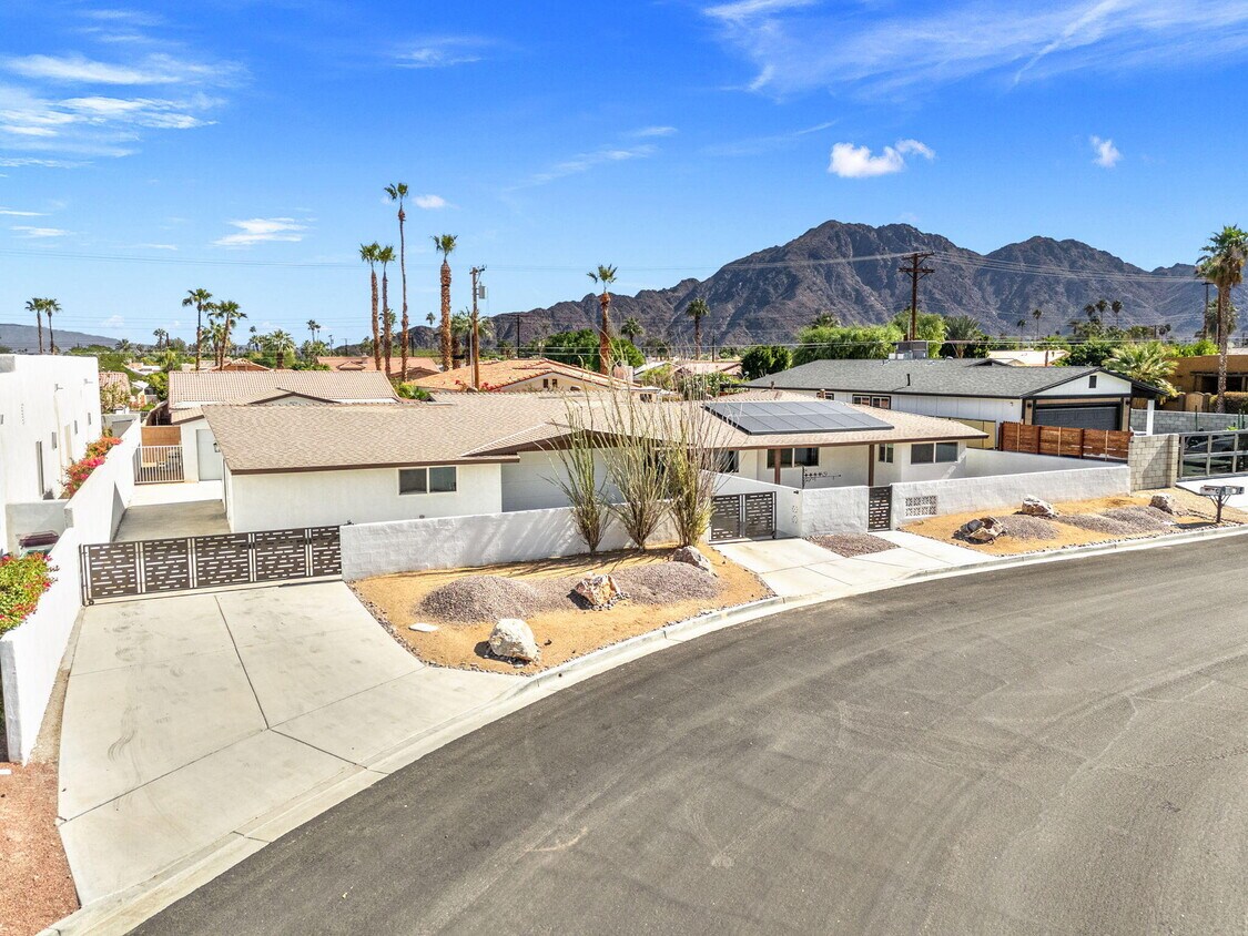 Foto principal - 51480 Avenida Obregon