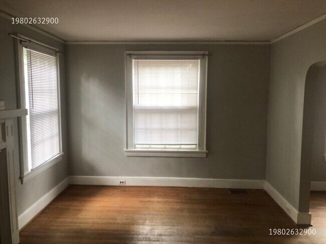 Foto del edificio - 511 Pierson Dr
