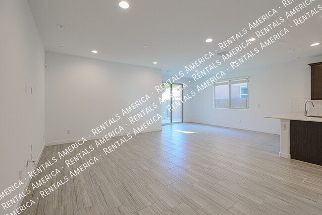 Foto del edificio - 9002 W Rancho Dr