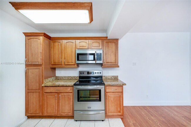 Foto del edificio - 15067 SW 103rd Terrace