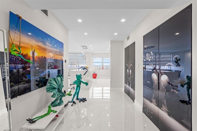 Foto del edificio - 2851 NE 183rd St