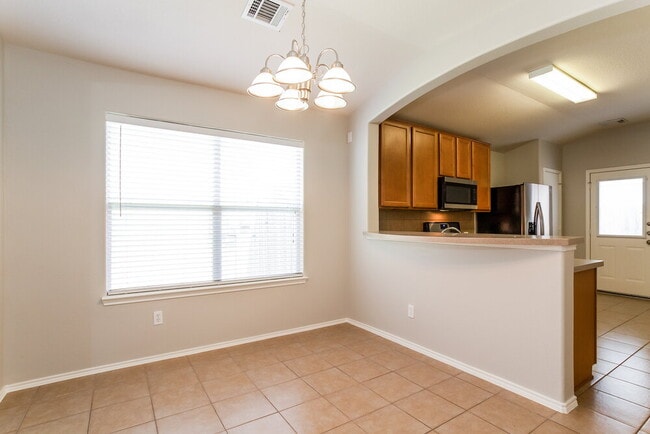 Building Photo - 20110 Pinto Ridge Dr
