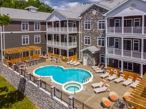 Building Photo - The Club at Waters Edge (Luxury Apartments)