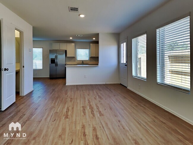 Foto del edificio - 513 Brook Terrance Ln