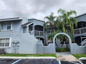 Building Photo - 15615 SW 74th Cir Dr