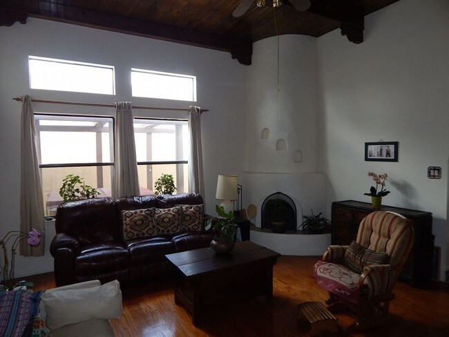 Building Photo - 2763 Via Venado