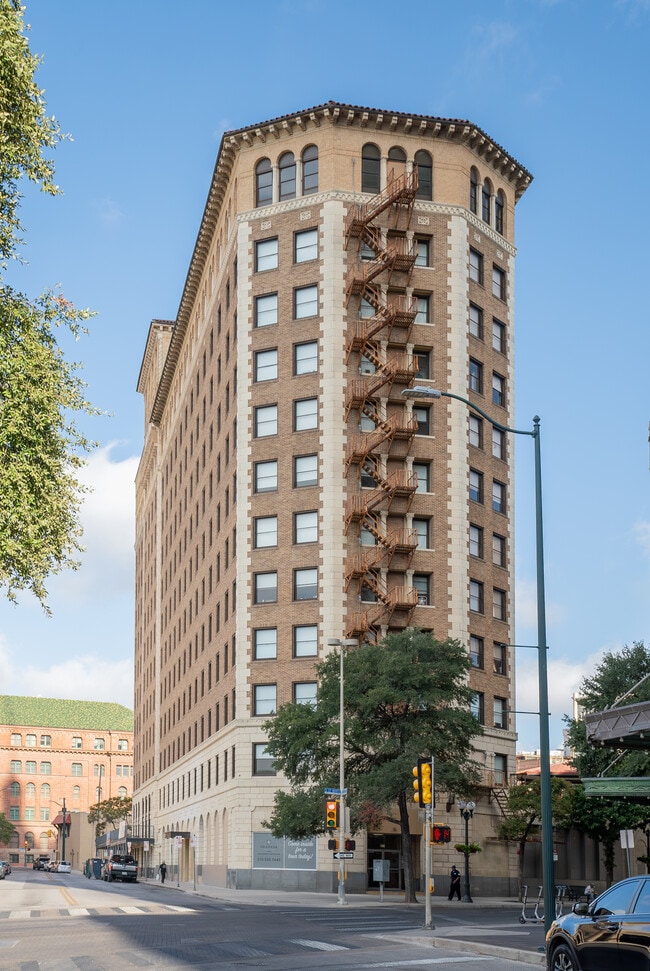 Foto del edificio - Granada Senior Living