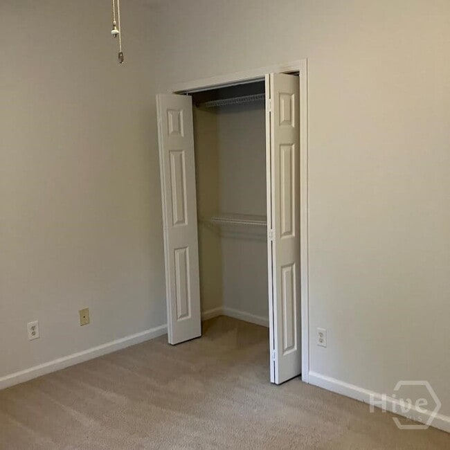 Building Photo - 186 Sterling Woods Dr