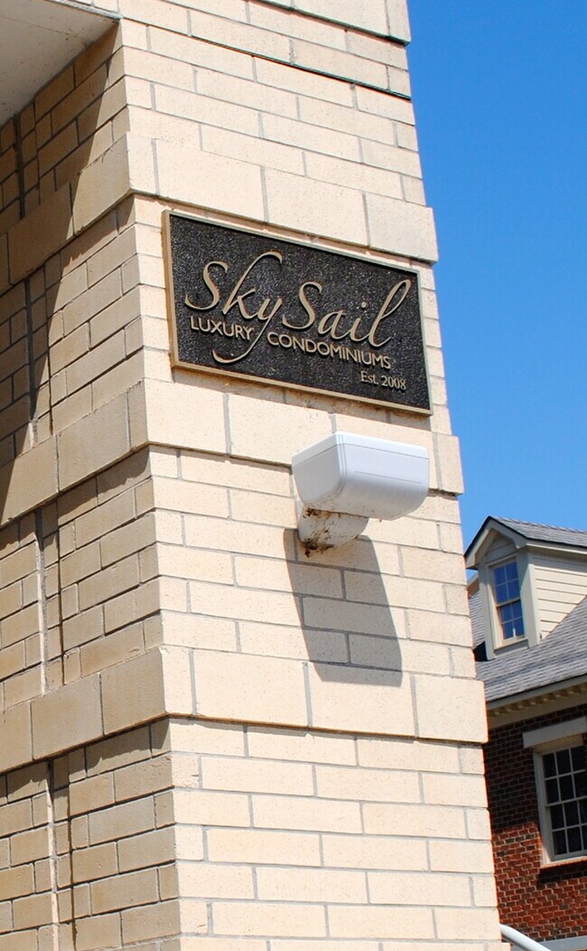 Foto del edificio - $1450 Fully Furnished 1BR 1BA Unit Downtow...