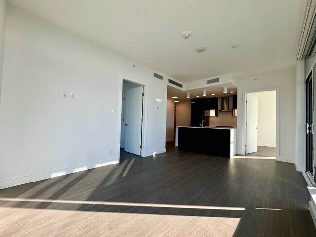 Photo du bâtiment - 6511 Sussex Av