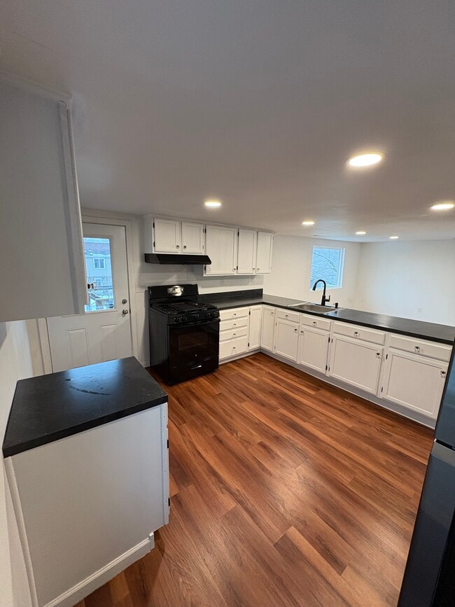 Kitchen - 31 Merritt Ave 2nd Floor