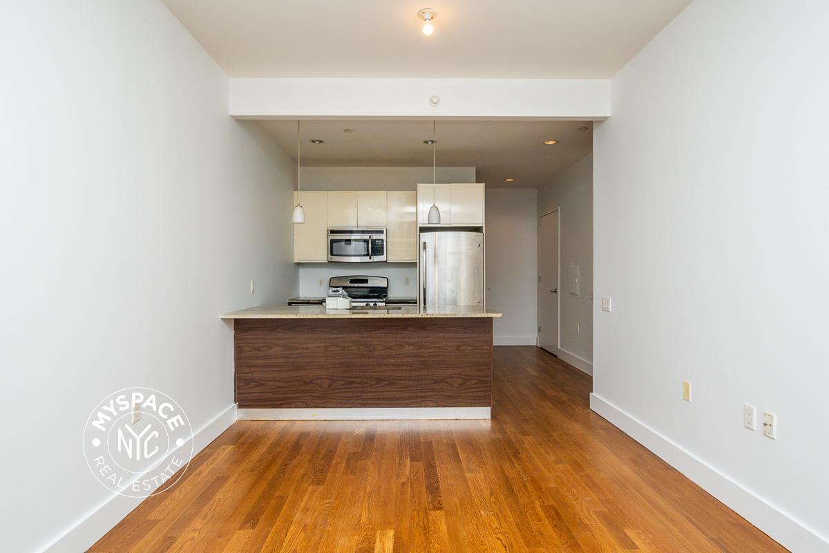 Foto principal - 836 Bergen St