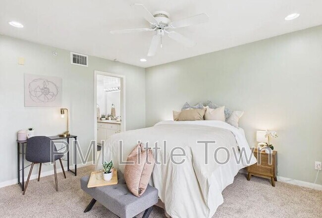 Building Photo - 12912 Ironstone Way