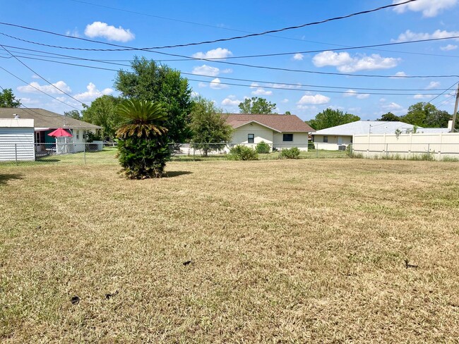 Foto del edificio - Available soon! 2 bedroom, 1.5 bath home w...