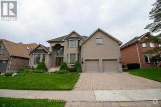 Building Photo - 206 Ambleside Dr