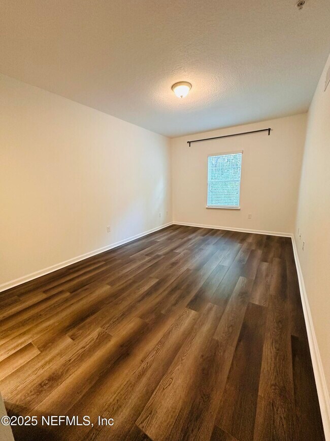Foto del edificio - 4966 Key Lime Dr