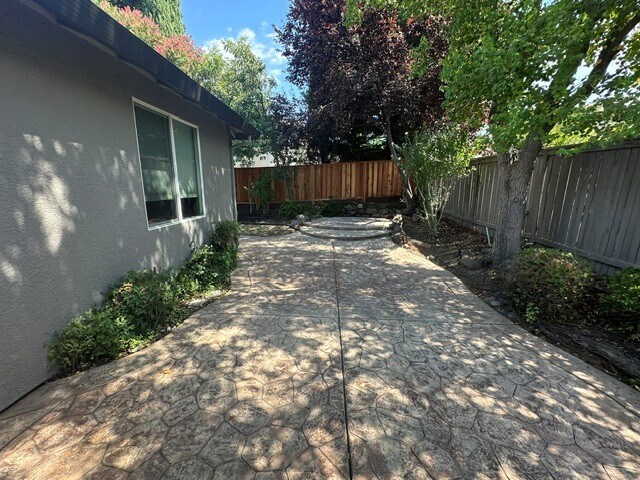 patio trasero. - 6632 Maple Creek Dr