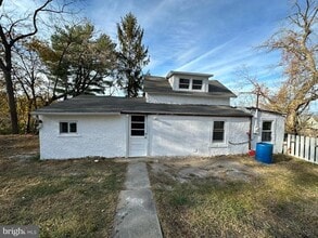 Building Photo - 3876 PA-378