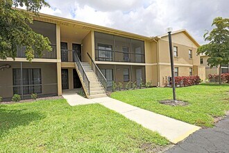 Building Photo - 5311 Summerlin Rd