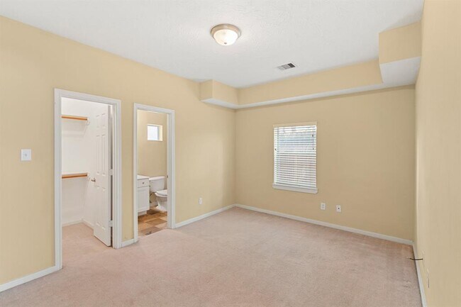 Building Photo - 5734 Kansas St