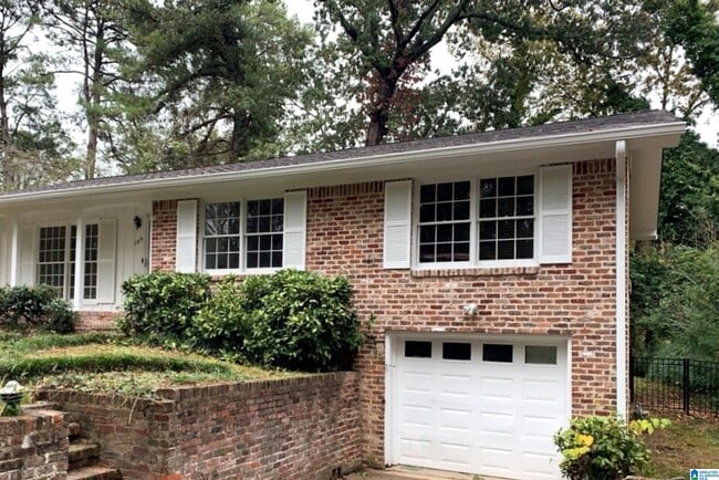 Foto del edificio - 1213 Oakwood St