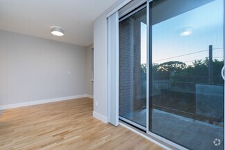 Building Photo - 501 Kingston Rd