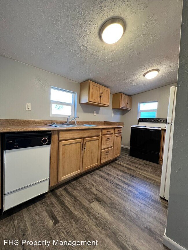 Foto del edificio - 2 br, 1 bath House - 1067 S Ferguson Ave