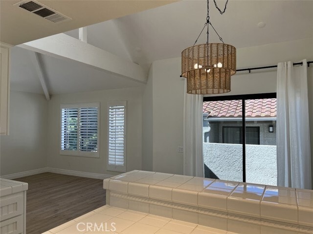 Building Photo - 4822 Tiara Dr