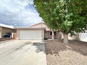 Building Photo - 6535 Tierra Prieta Ave NW