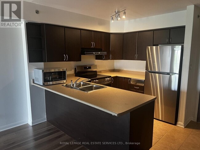Building Photo - 3070 Rotary Way