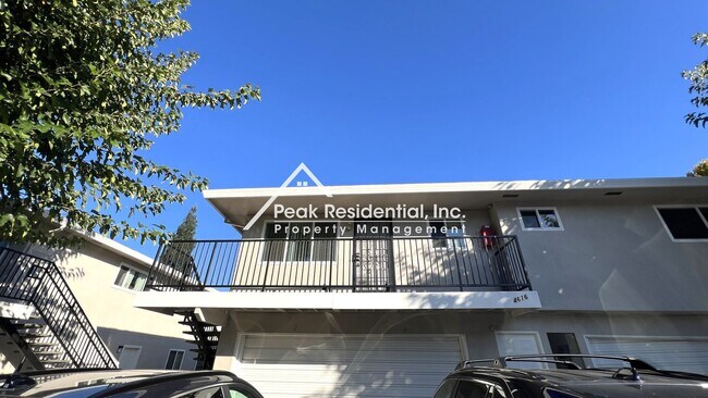 Building Photo - Updated 2bd/1ba Foothill Farms Condo with ...