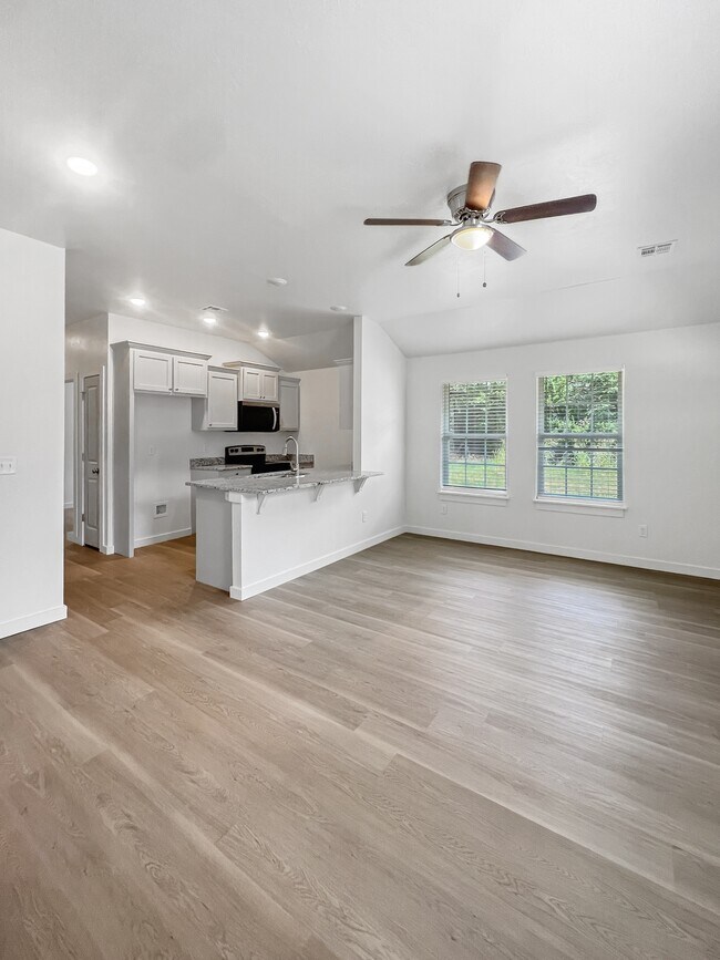 Foto del edificio - 805 SW Summit Ave