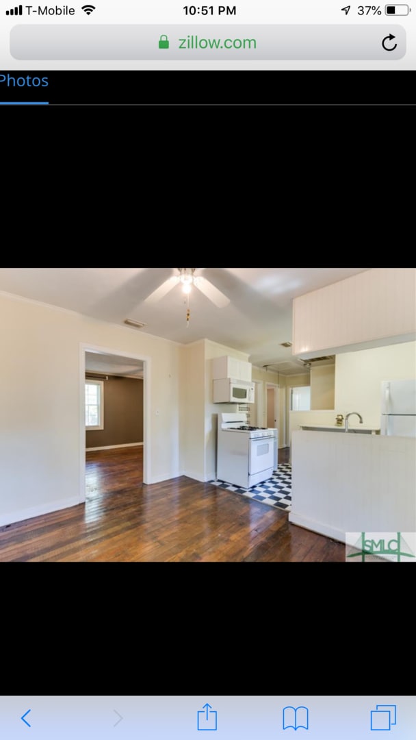 Building Photo - Single Family with yard and off street par...